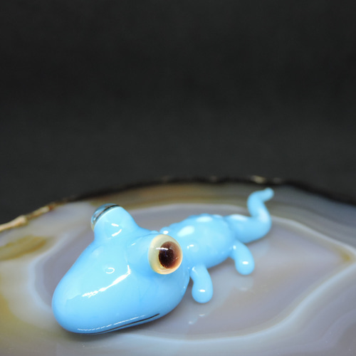 ヤモリの置物ガラス製