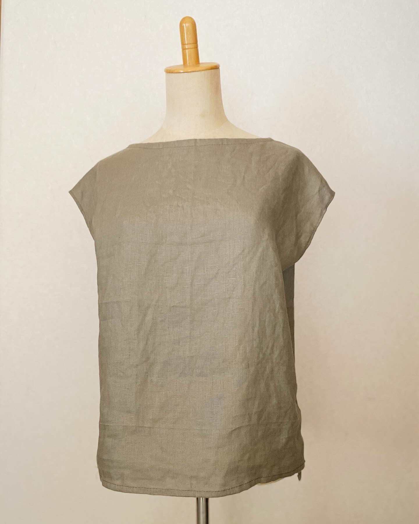 フレンチスリーブブラウス／カーキ