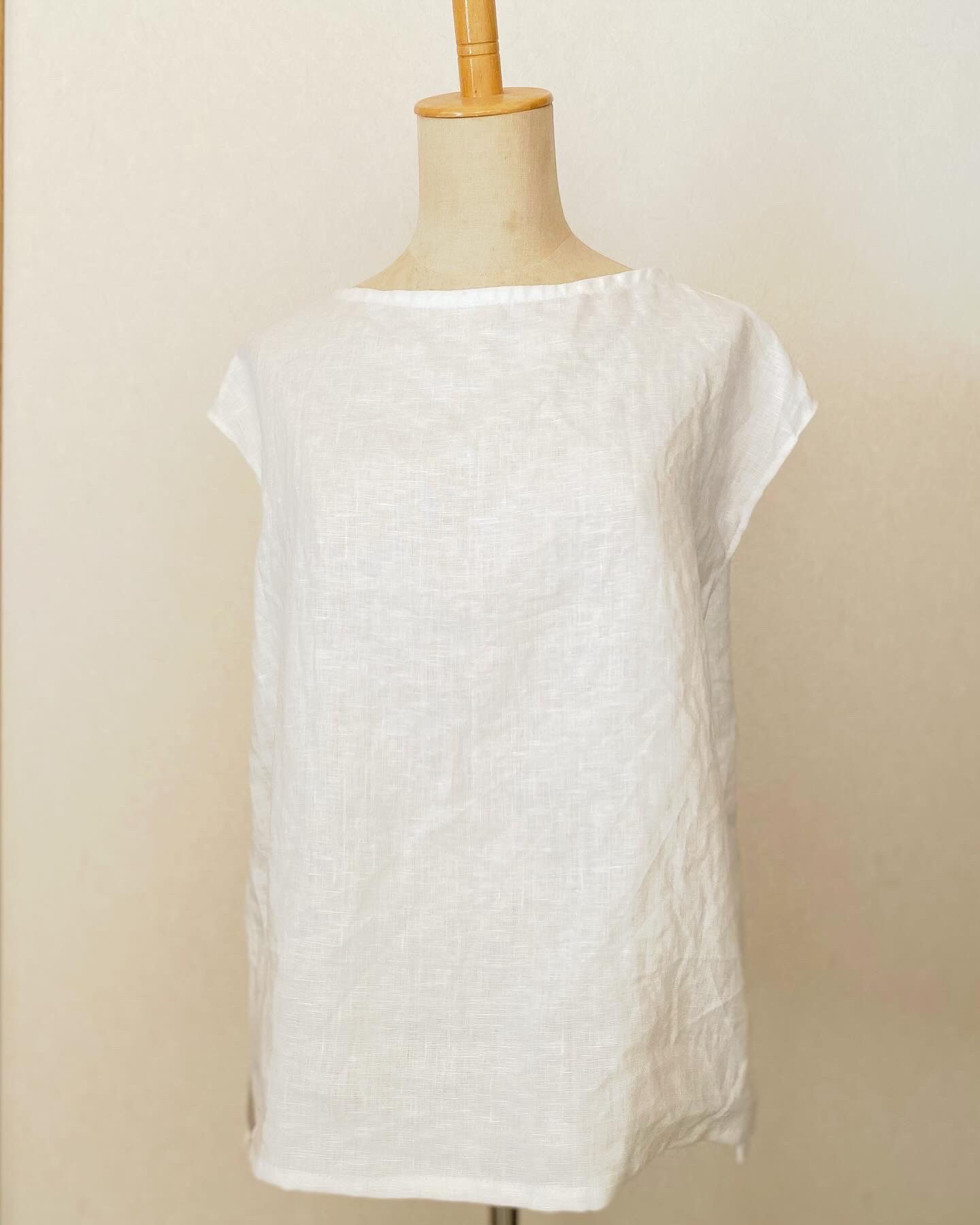 フレンチスリーブブラウス(オフホワイト)