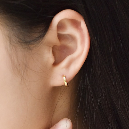 楽天市場】フープピアス ピアス 18k 18金 k18 ゴールド プラチナ