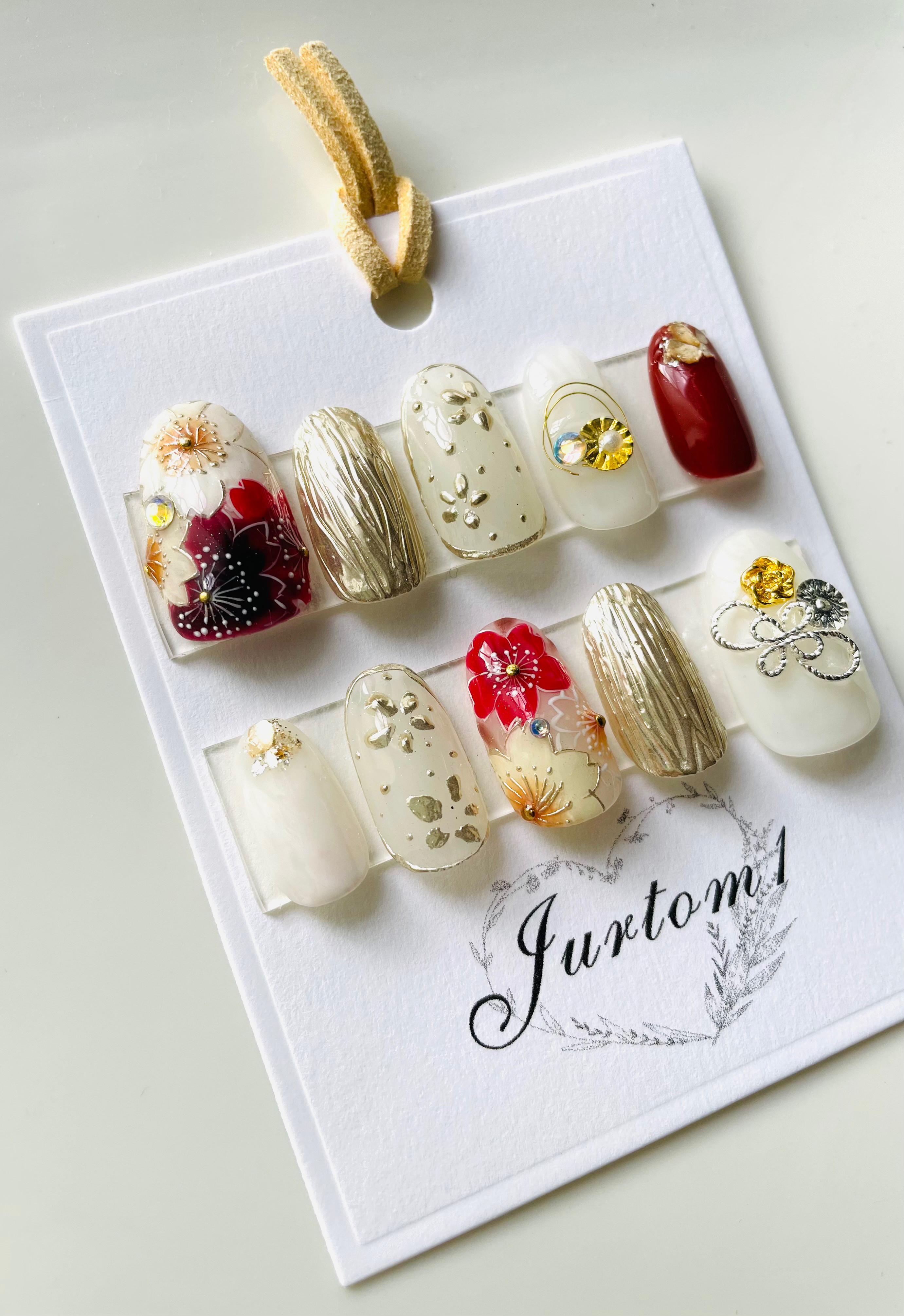 【白赤和柄ネイル】成人式ネイル／ブライダルネイル／和柄ネイル／赤ネイル／ホワイトネイル/