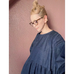 RATA❤️選擇你的尺寸❣️柔軟的日本牛仔布❤️適合成人的百搭連身裙❤️可愛又精緻，採用優質面料製成❤️經久耐穿，一季皆宜 第2張的照片