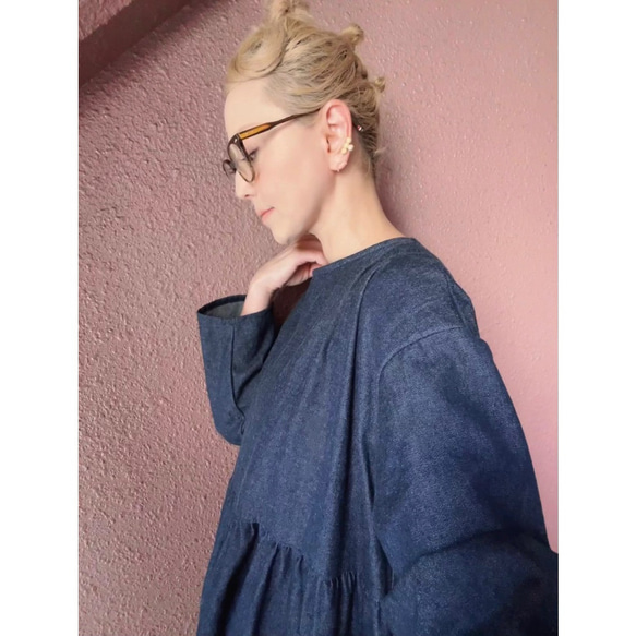 RATA❤️選擇你的尺寸❣️柔軟的日本牛仔布❤️適合成人的百搭連身裙❤️可愛又精緻，採用優質面料製成❤️經久耐穿，一季皆宜 第9張的照片