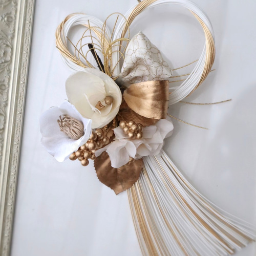 しめ縄★胡蝶蘭⑦　お正月飾り　しめ縄リース　しめ飾り　紅白 しめ縄飾り お正月飾り 注連縄 インテリア フラワーリース 玄関 カラー