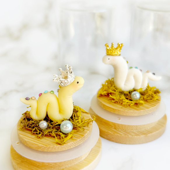 《送料無料》１年中飾られる☆ にっこり 白 ヘビ 2025年 【干支飾り】巳年生まれの方へのプレゼント　縁起物　干支 8枚目の画像