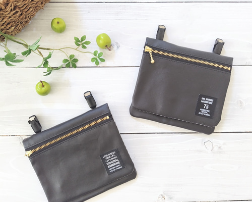 10歳からの移動ポケット/ラミネート】4ポケット＊モノトーン/高学年