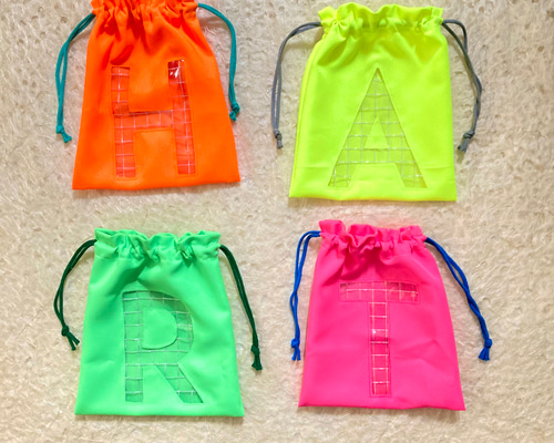 neon sign 巾着バッグ KIVISDOU ハンドバッグ ネオンペイント 巾着 : ZOZOTOWN Yahoo
