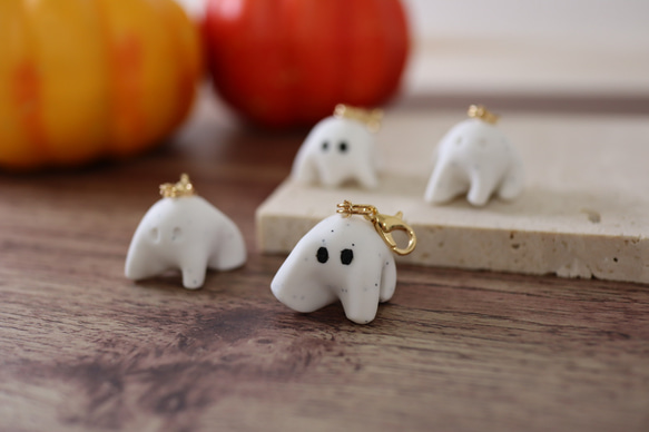 Ghost mini Keychain】スモールサイズおばけ ミニチャーム 立体的