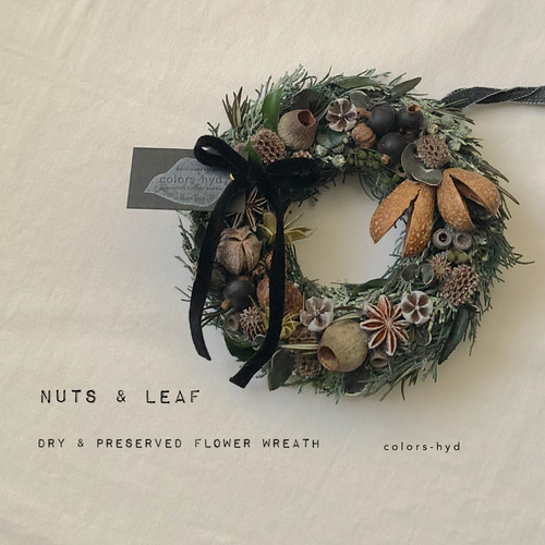 クリスマスミニリース=木の実とリーフのリース リース colors-hyd 通販