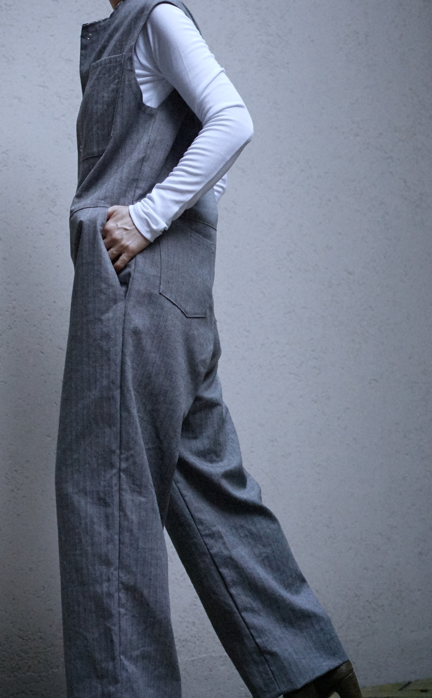 受注生産＞大人のツナギ〜ヘリンボーン柄のスレンダーなツナギ