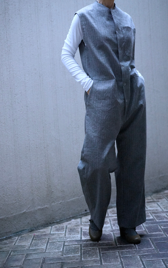 ＜受注生産＞大人のツナギ〜ヘリンボーン柄のスレンダーなツナギ・ノースリーブ 12枚目の画像