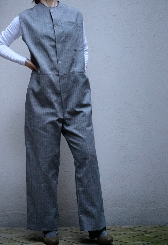 ＜受注生産＞大人のツナギ〜ヘリンボーン柄のスレンダーなツナギ・ノースリーブ 10枚目の画像