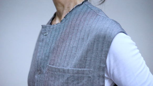 ＜受注生産＞大人のツナギ〜ヘリンボーン柄のスレンダーなツナギ・ノースリーブ 14枚目の画像