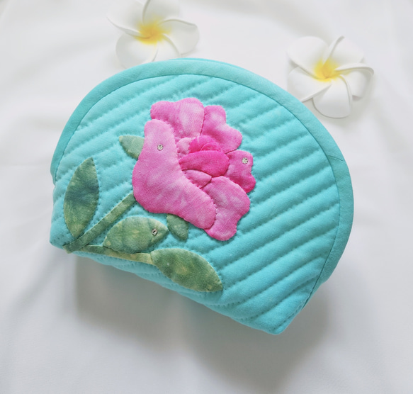 ハワイアンキルト薔薇