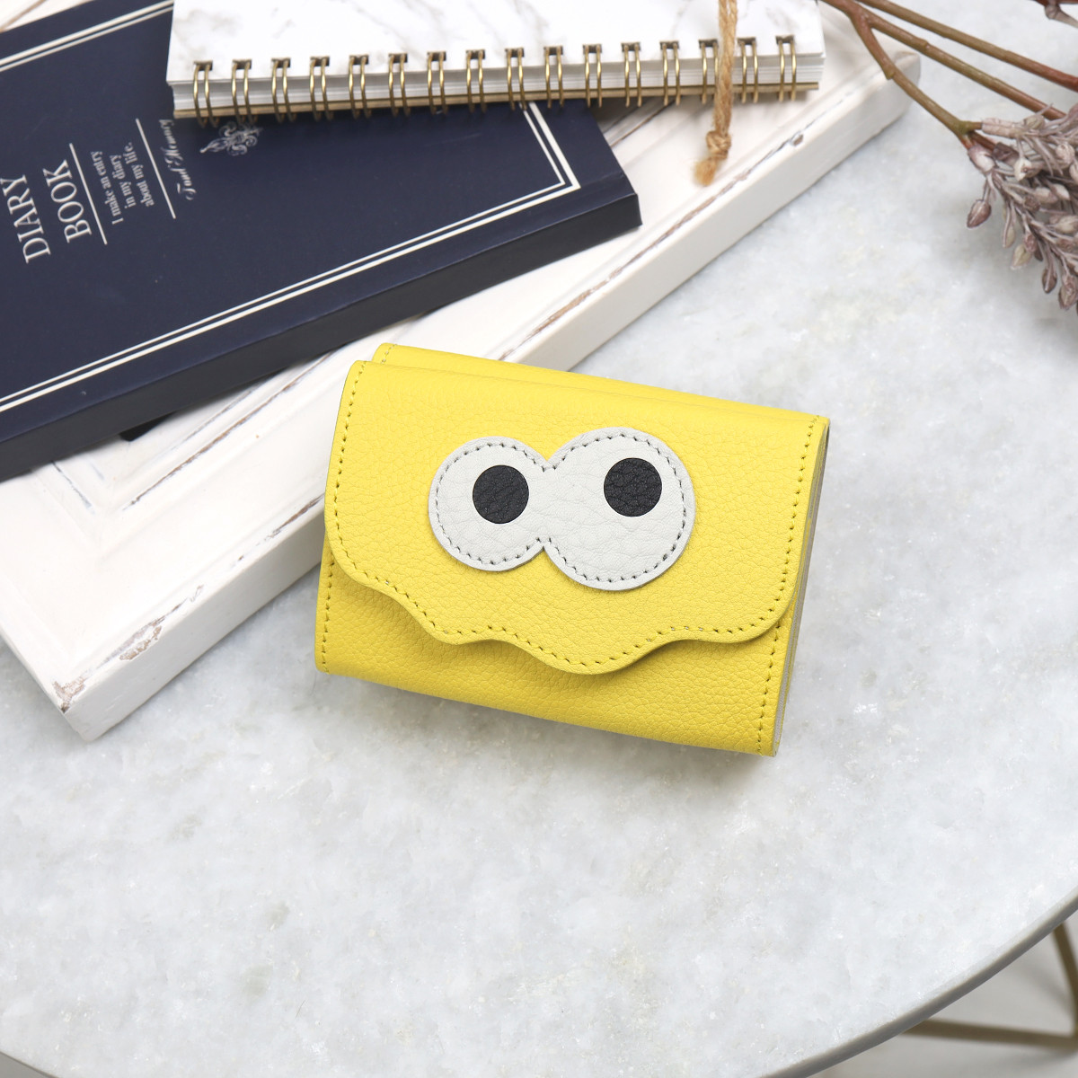 【レモン/キョロメミニウォレット】思わず誰かに見せたくなる/ミニマムで大人カワイイコンパクト三つ折り財布
