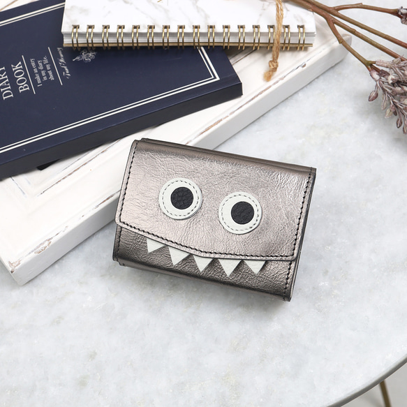 ミラーメタリック】思わず誰かに見せたくなる/ミニマムで大人カワイイ