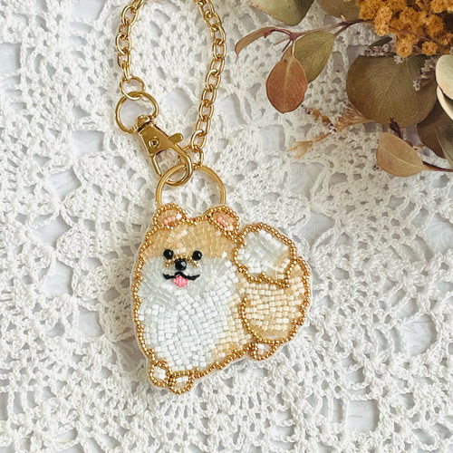 2way】ビーズ刺繍のうちの子ブローチ、バッグチャーム