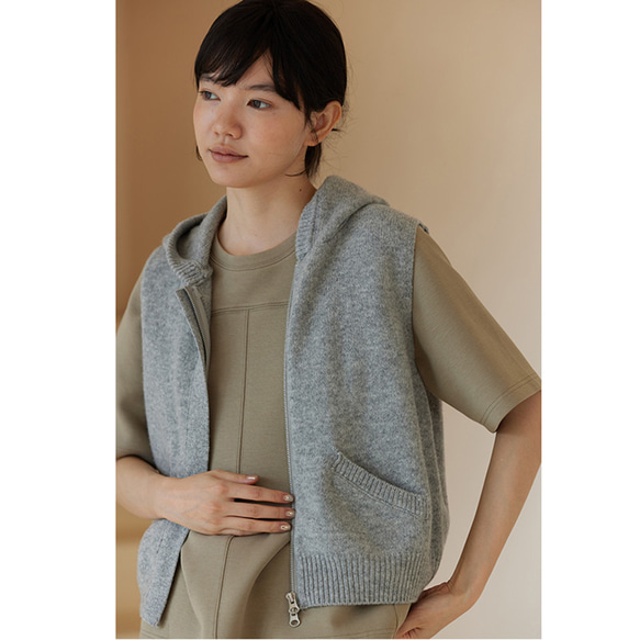 100%ウールフード付きベスト ウールニットベスト グレー フリーサイズ