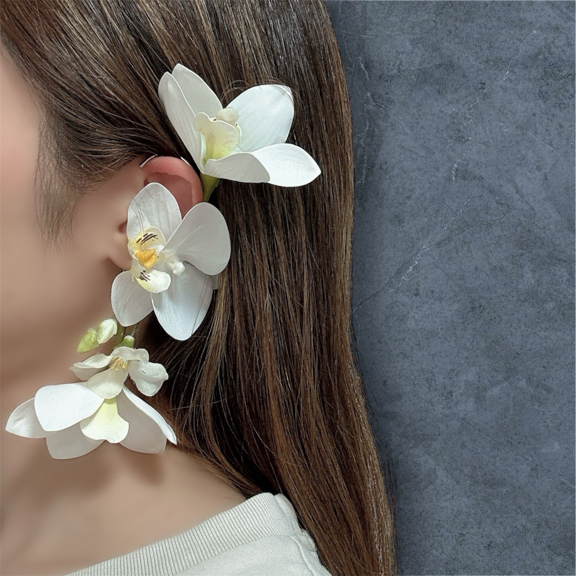 イヤーフック　結婚式　卒業式　アーティシャルフラワー　ウェディング　ブライダル