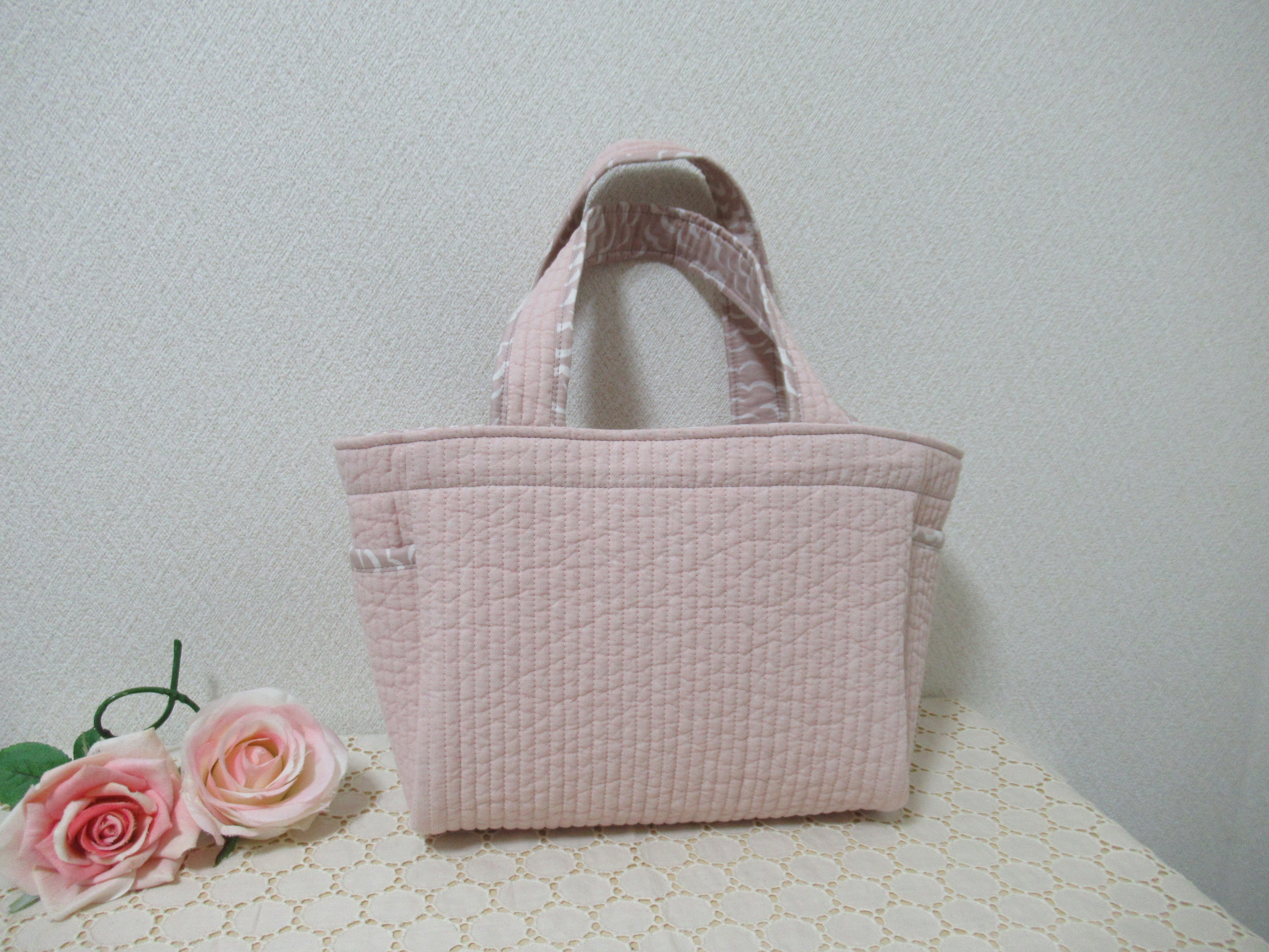 ☆いちぢくタルトハンドメイド☆ベージュ系花柄サイドポケット
