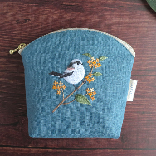 エナガとキンモクセイの刺繍シェル型リネンミニポーチ