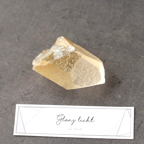 ゴールデンヒーラー クォーツ 原石 水晶 鉱物 希少石 天然石