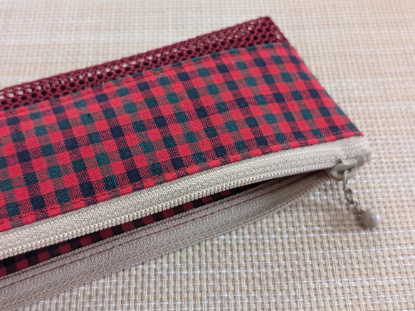 ハンドメイド　歯ブラシケース　ペンケース　メッシュポーチ　ファミリア風 チェック 3枚目の画像