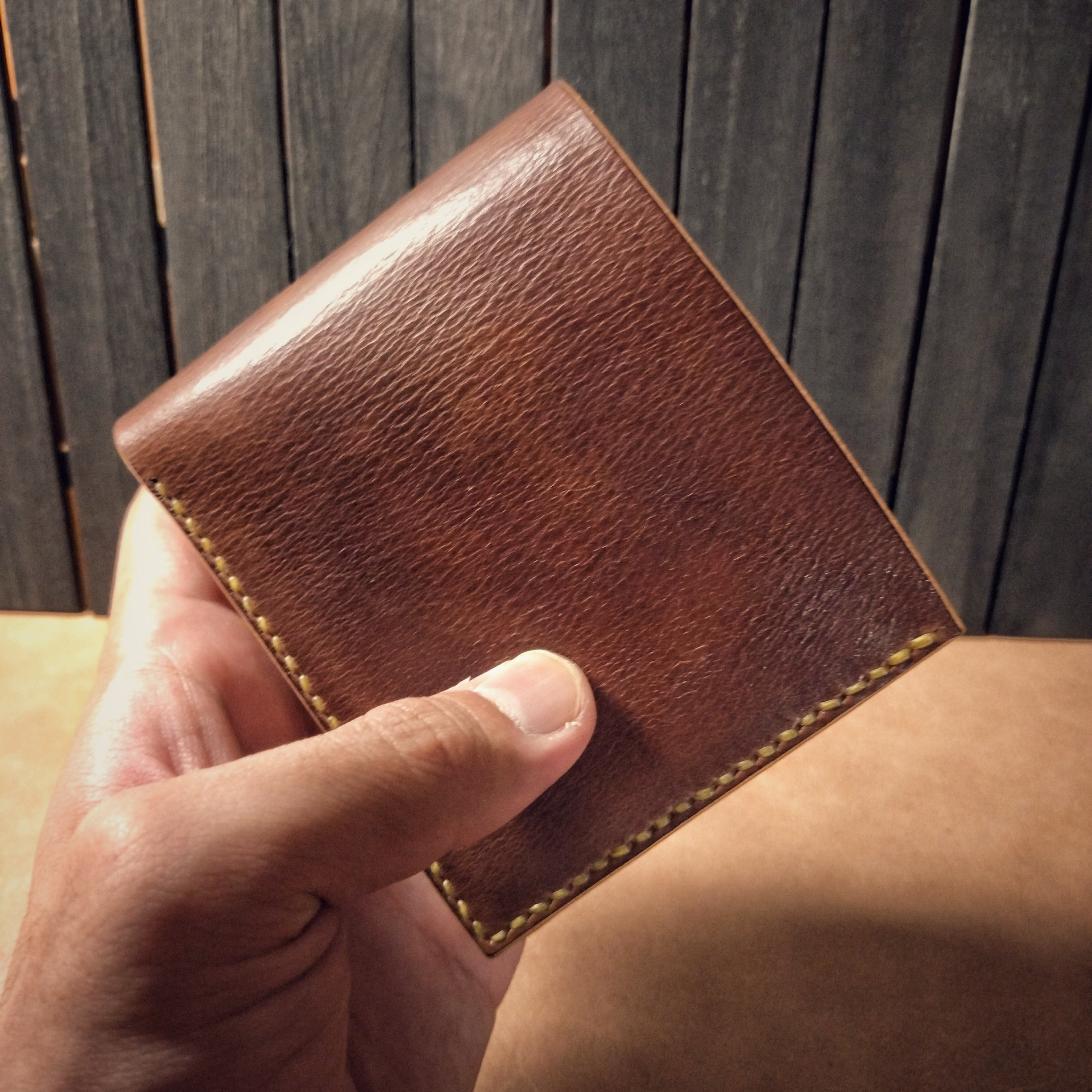 《受注製作》【国産本革】half wallet【手染め・手縫い】