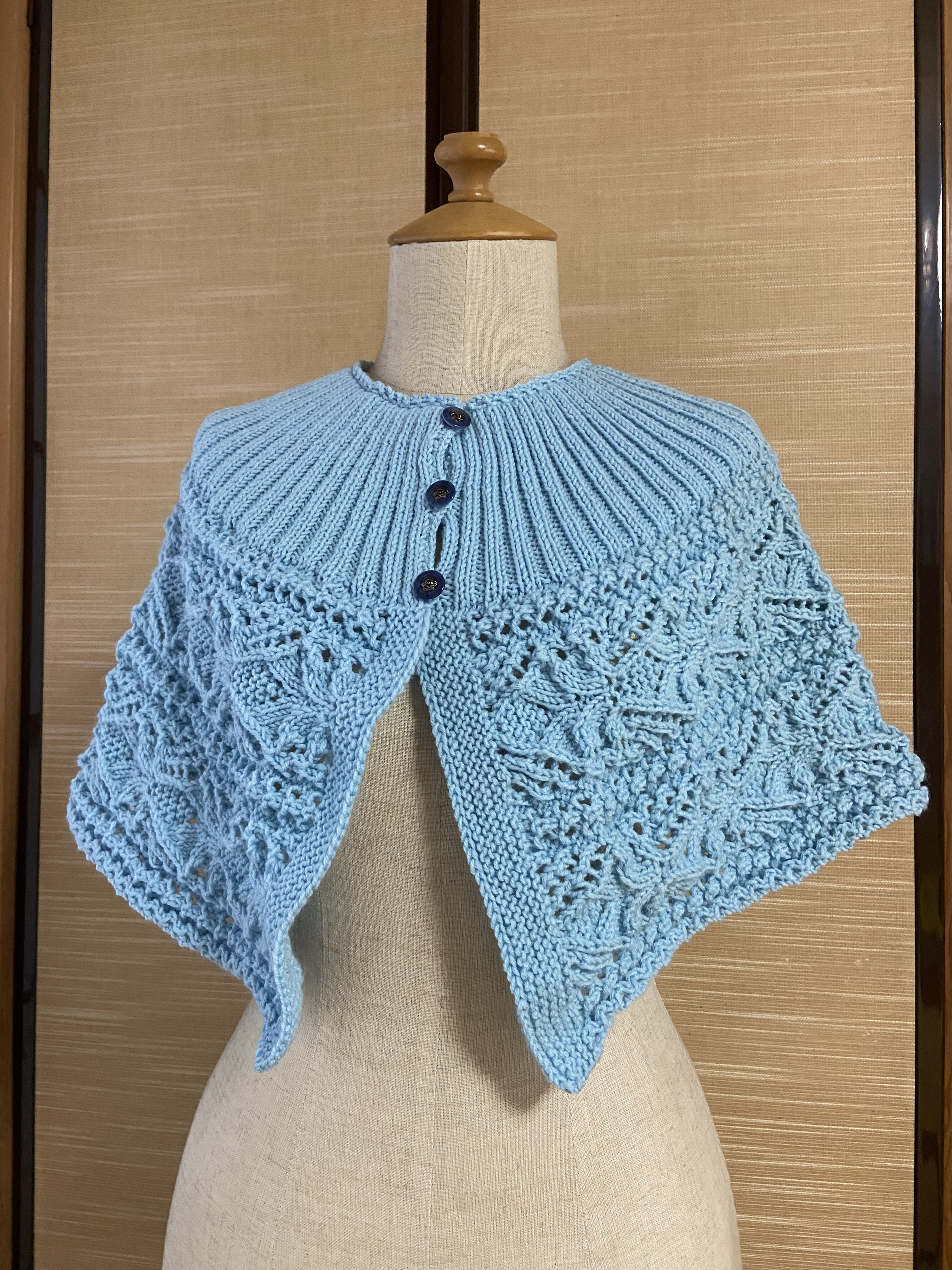 GASA リネン ストール ショール ケープ 刺繍 編み レース 麻 ガサ 水色のケープ ストール atsuko 通販 18292967｜Creema(クリーマ)