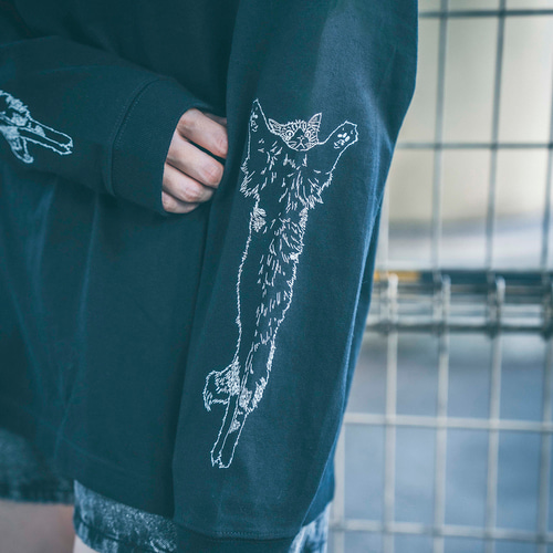 TANG TANG GASATARCADIA 猫プリントロングスリーブTシャツ TANG TANG GASATARCADIA 猫プリントロングスリーブTシャツ