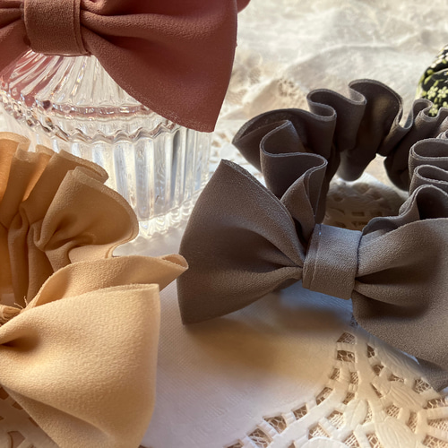 リボンシュシュ シュシュ yuna fura 通販 18293857｜Creema(クリーマ)