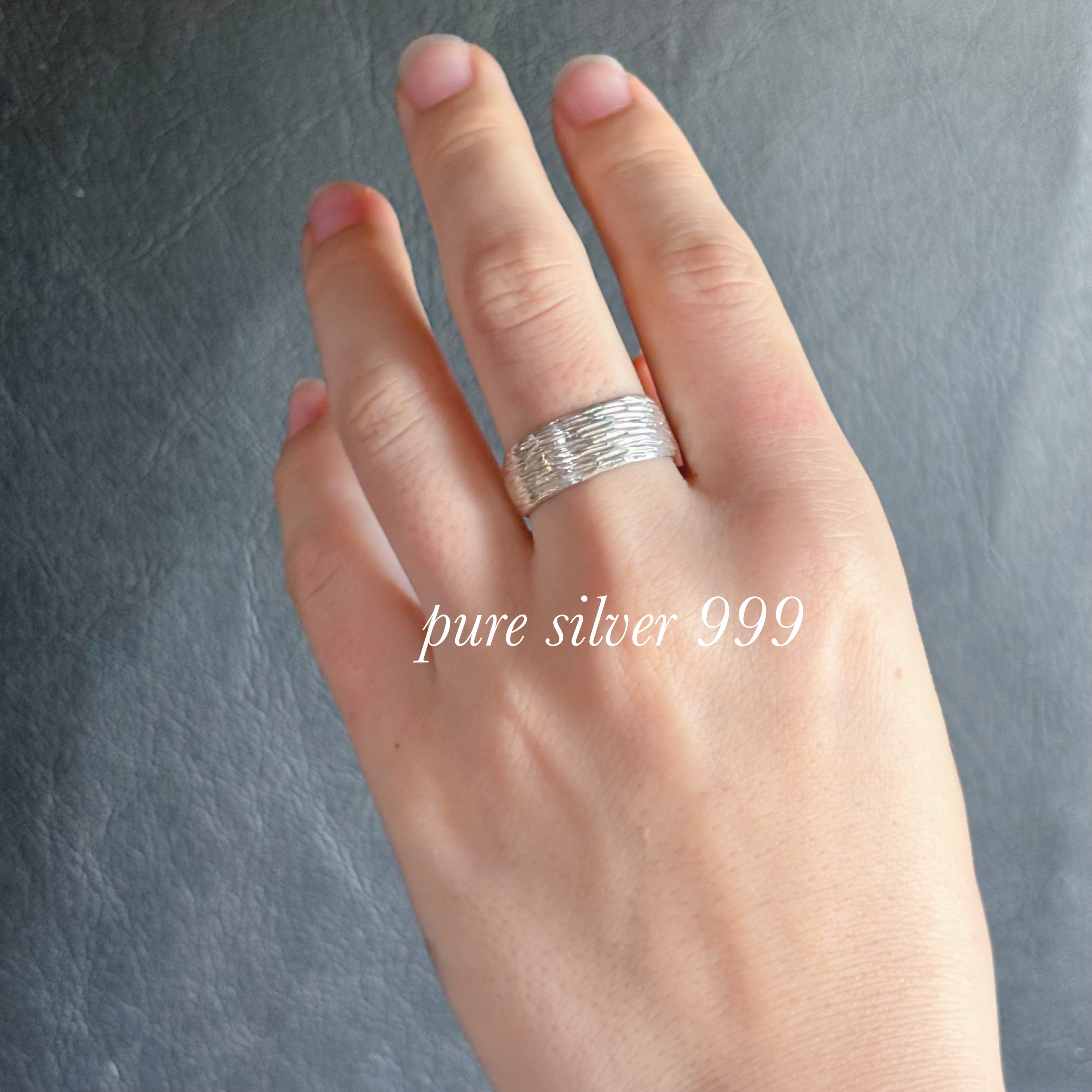 「SV９９９純銀」樹木のようなラインが魅力の純銀リング（オープンーサイズ）