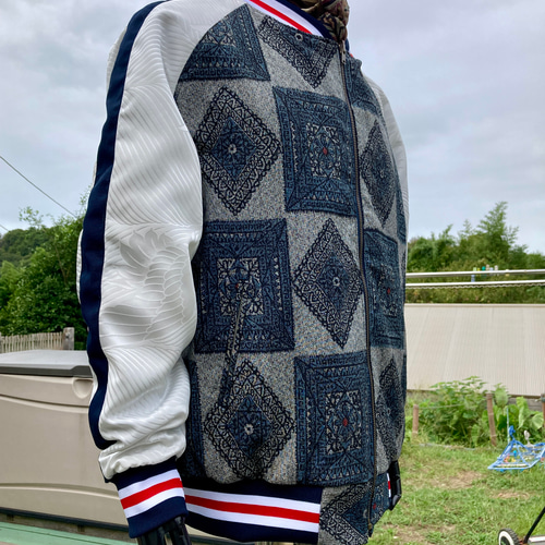 アスクです。 着物リメイク、子供着物反物、ブルゾン、スカジャン 176788bcdd835966954bfe9f130276