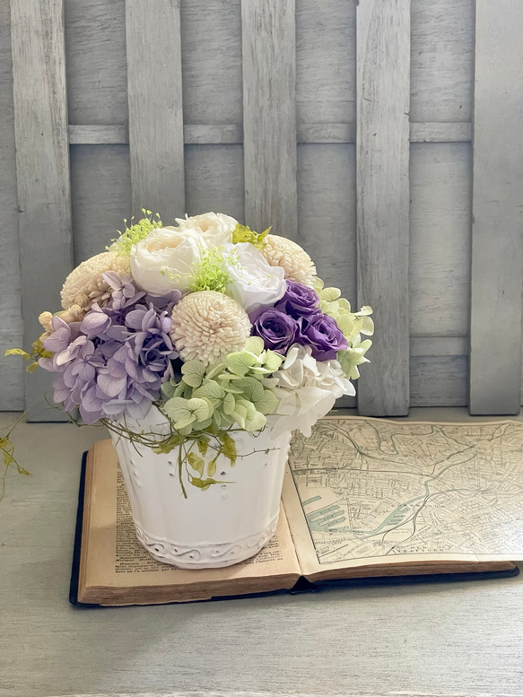 ⌘3種類のバラが綺麗！プリザーブドフラワー仏花　お供え　仏花　開店祝い　新築祝い　結婚祝い　退職祝い　ホワイト　パープル 4枚目の画像