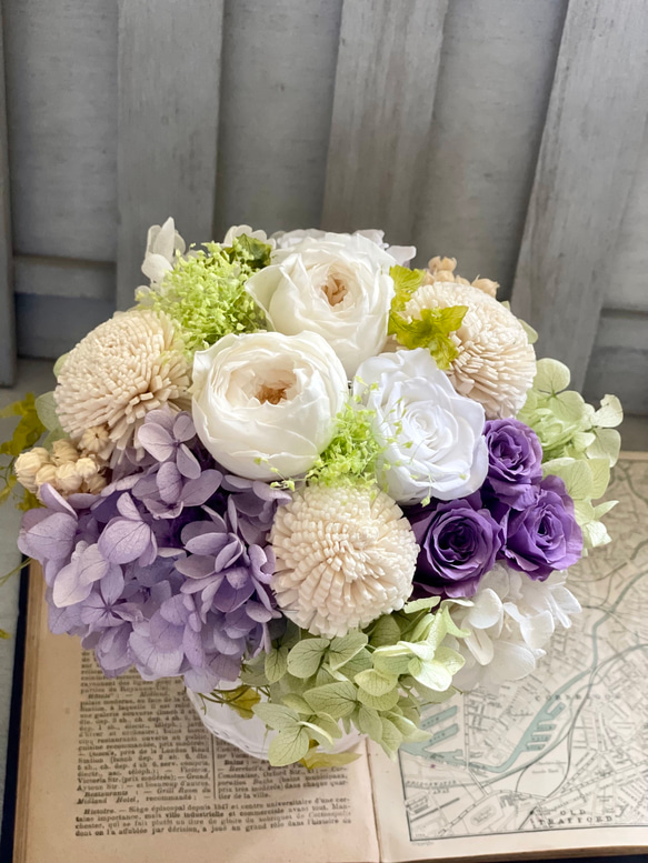 ⌘3種類のバラが綺麗！プリザーブドフラワー仏花　お供え　仏花　開店祝い　新築祝い　結婚祝い　退職祝い　ホワイト　パープル 5枚目の画像
