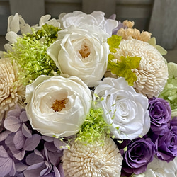 ⌘3種類のバラが綺麗！プリザーブドフラワー仏花　お供え　仏花　開店祝い　新築祝い　結婚祝い　退職祝い　ホワイト　パープル 6枚目の画像