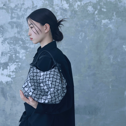 円盤バッグ ハンドバッグ chi.wata 通販 18294920｜Creema(クリーマ)