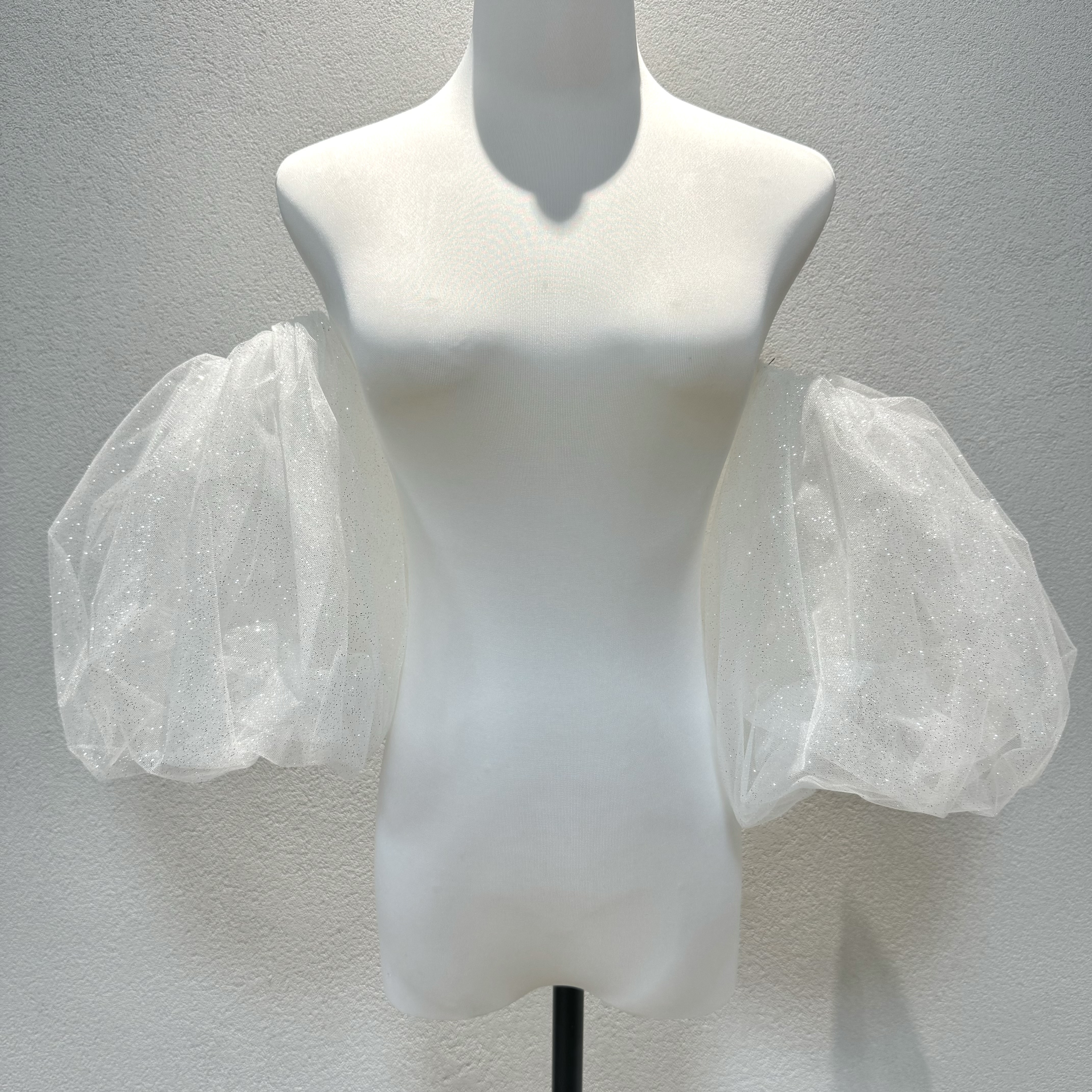 可愛いお袖　多層チュール　キラキラ☆彡　アームカバー　取り外し可能　上品　高品質　パフスリーブ　オフホワイト　オーダー可