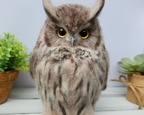 羊毛フェルト フクロウの置物　アメリカワシミミズク 羊毛フェルト フクロウの置物 ホワイトアメリカワシミミズク