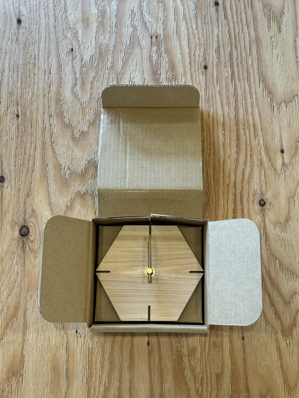 ヒノキの時計（卓上、壁掛け可） 6枚目の画像