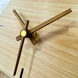 ヒノキの時計（卓上、壁掛け可） 4枚目の画像