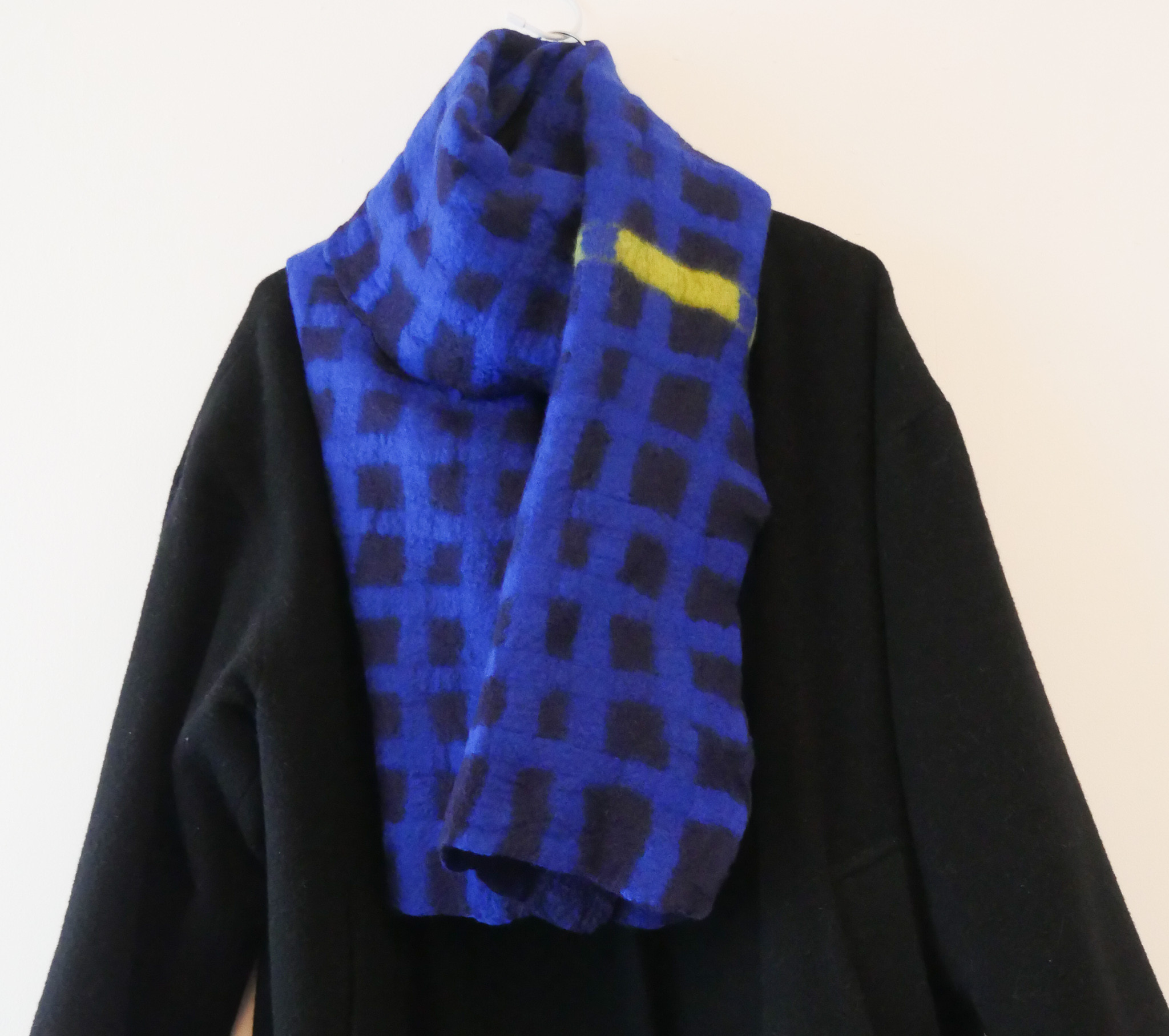 【受注制作】羊毛フェルト ＊ マフラー ＊ メリノウール　格子柄