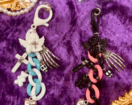 NEW 天使と悪魔のストラップ 2色 キーホルダー nekomanma《ねこまんま