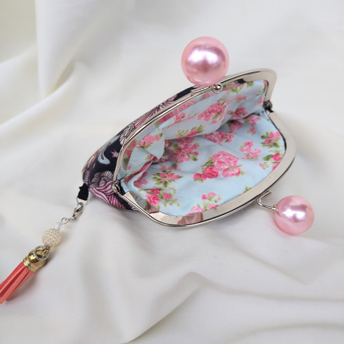ジョリーフルール☆便利サイズ がま口☆ハンドメイド☆カード類 ジョリーフルール☆便利サイズ がま口☆ハンドメイド☆カード類