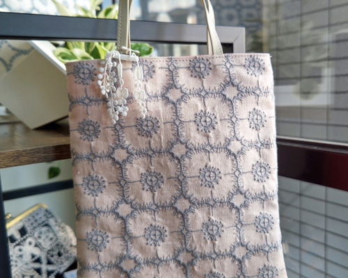 db9f6a04ba729410b858d100bc9980