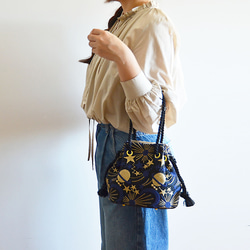 数量限定! プラネットチュール刺繍2wayマリンバッグ　ブルーブラック　月と星 3枚目の画像