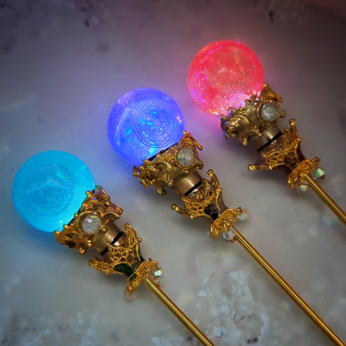 魔力（電池）で光る! 魔法陣の杖 ゴールド 全3色 上級魔法 ハイ