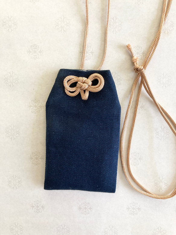 お守り袋　Lサイズ　デコレクションズ　首かけタイプ♡ふんわり裏地付き　送料無料 1枚目の画像
