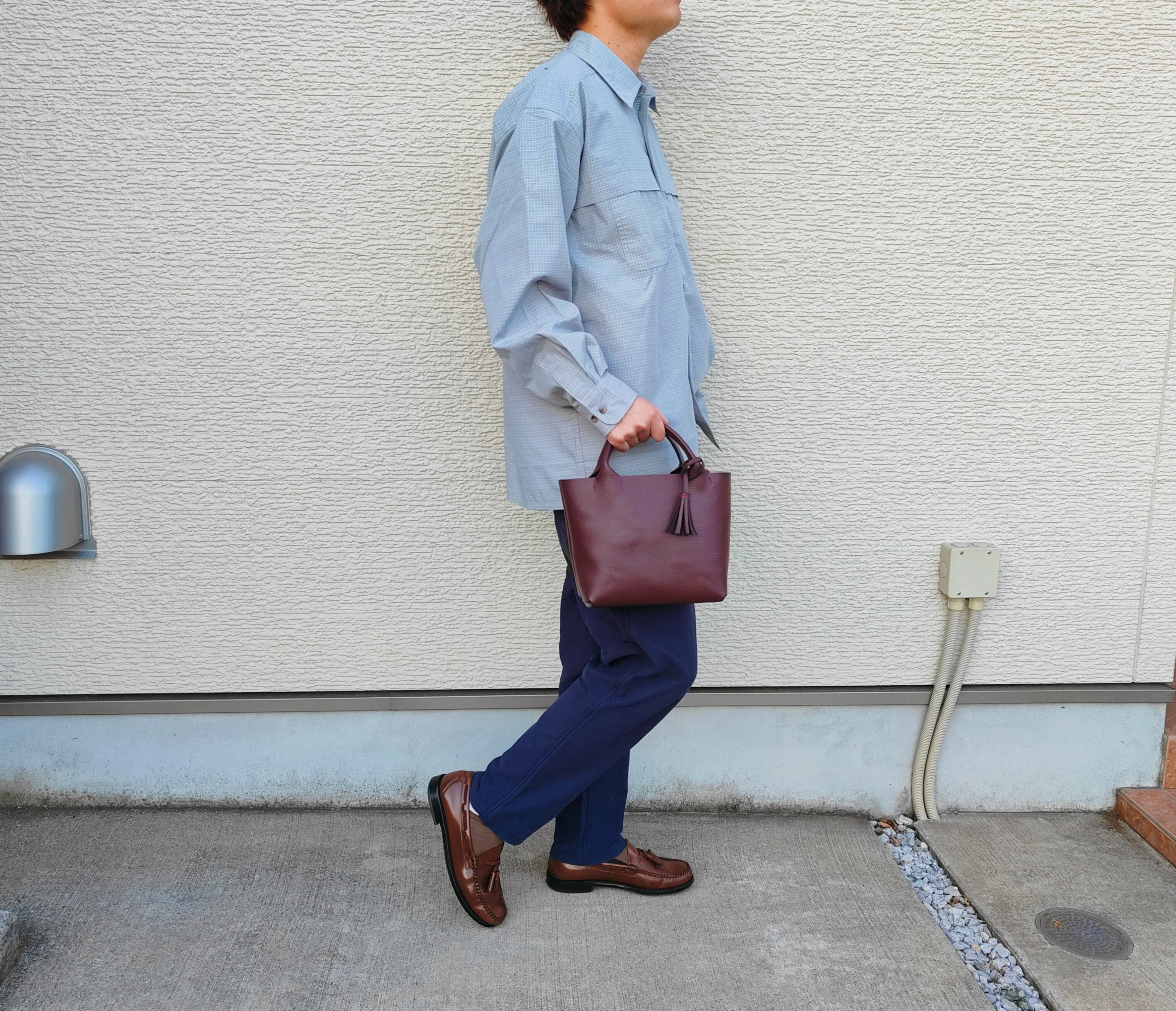 【姫路レザー】手縫いのミニトートバッグ（コンパクト/シンプル/メンズ/レディース/ミニバッグ/軽い/旅行）ボルドー