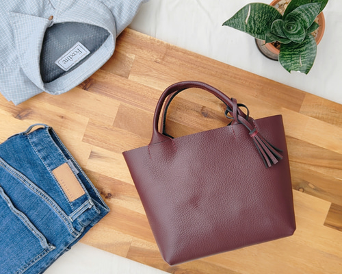 手縫い　レザーバックパック 本格レザー、つくる楽しみ、持てる喜び。世界に一つだけの英国風